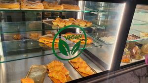  at Pastelaria Tupi in Porto