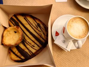  at Pastelaria Tupi in Porto