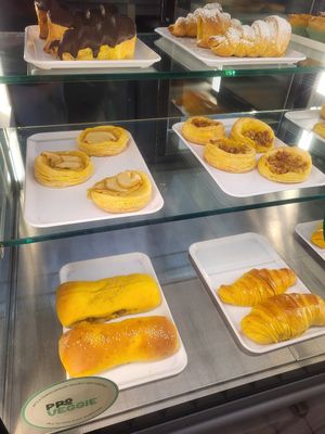  at Pastelaria Tupi in Porto