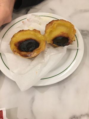 Vegan pastel de nata  at Pastelaria Tupi in Porto