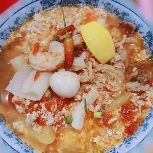Vietnamese bun rieu fresh crab and seafood noodle soup at Nhà Ginza Ginza in Istanbul