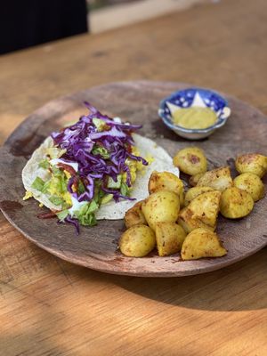 Tofu tacos and potatoes at Liefs in Tulum