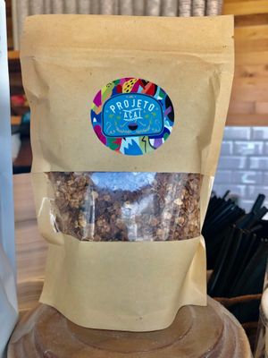 Vegan granola at Projeto Acai in Dubai