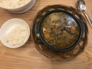 Tofu and mushrooms in Chinese ginger sauce = 60,000 VD at Ngoc Tho in Ho Chi Minh City