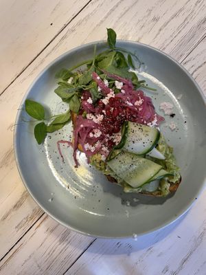 Avocado toast at Farm2Table - Davidshall in Malmo