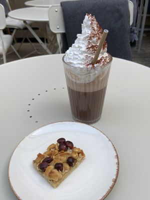 🌰☕️ at Farm2Table - Davidshall in Malmo