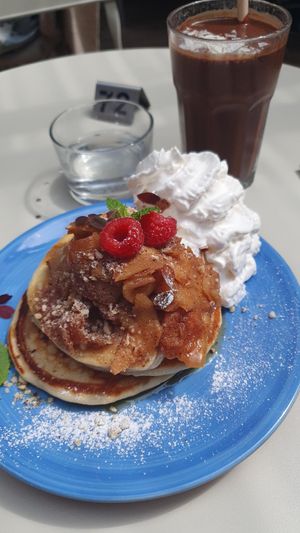 Vegan pancake "apple pie" at Farm2Table - Davidshall in Malmo
