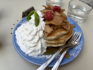 Apple pancakes (without hazelnut)  at Farm2Table - Davidshall in Malmo