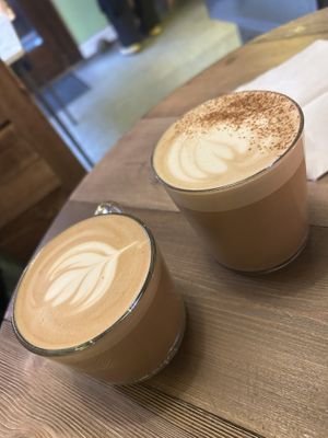 Dirty chai and cappuccino   at Farm2Table - Davidshall in Malmo