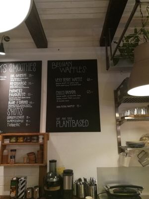 Now vegan waffles at Farm2Table - Davidshall in Malmo