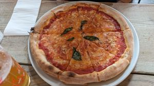 Margarita Pizza at Black Isle  in Fort William