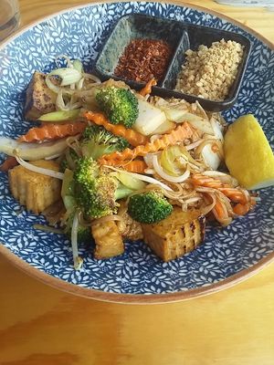 Nice pad thai for lunch at Pat's Place in Stockholm