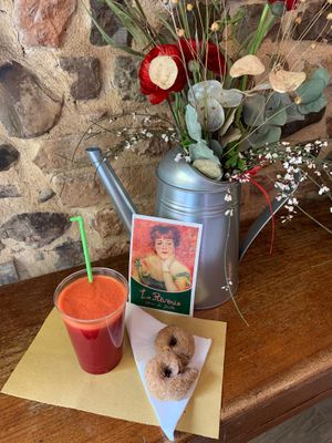 I centrifugati sono preparati sul momento e con frutta e verdura di stagione
Le nostre ricette sono buonissime ma se volete chiedete e... vi sarà fatto! at La Reverie in Parma