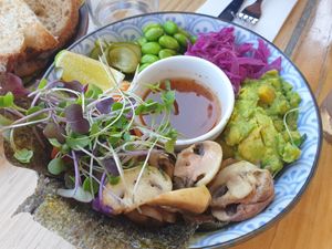 Poke bowl at Paulie's Corner Cafe in Wangaratta