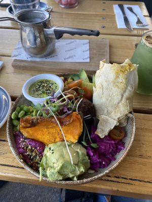 Great vegan menu. I had the nourish bowl and sticky chai. Amazing food   at Paulie's Corner Cafe in Wangaratta