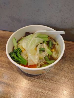 什錦蔬菜燴飯 at Yǒu Jiān ChúFáng 有間廚房 in New Taipei City