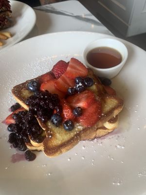 Vegan French toast  at Evviva in Toronto