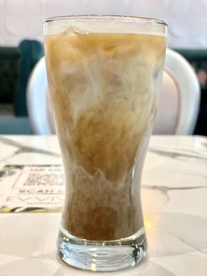 Vegan latte was decent   at Evviva in Toronto