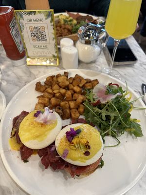 Vegan Benedict with Pastrami  at Evviva in Toronto