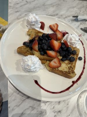 vegan french toast  at Evviva in Toronto