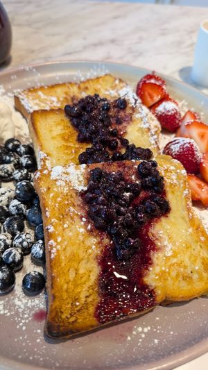 Amazing French toast at Evviva in Toronto