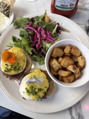 Benny  at Evviva in Toronto