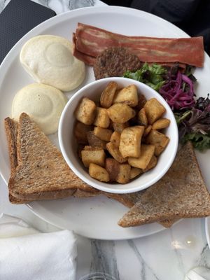 Slam plate   at Evviva in Toronto