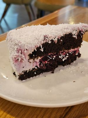Black currant gluten free cake at Koktem in Astana
