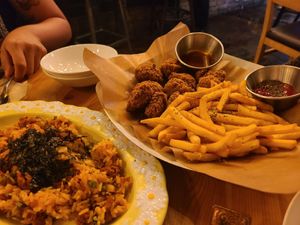 "" at Mr. Lee in Seoul