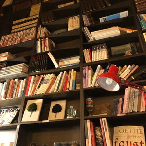 Books in store.  at Mr. Lee in Seoul