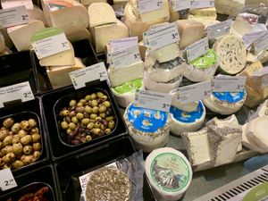 cheese at denn's Biomarkt - Heinrich in Braunschweig