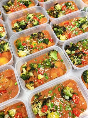 Potato madras meal prep at The Superfood Bowl in Cleckheaton