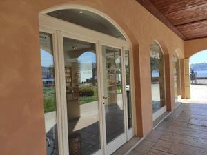 Entrance at Nullo in Salo