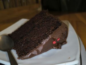 Bizcocho de chocolate BUENÍSIMO at Mr Veggie San Pedro in San Pedro