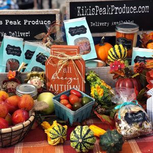 Fall at Kiki's Peak Produce in Alma