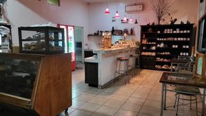  at Cafe Europa in Liberia