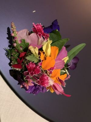Vegan course desert - Flower Tart at FARO in Tokyo
