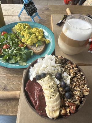 Tofu scramble was one of the best I’ve ever had and a delicious oat milk latte with Oatly barista   at Love by Noya in Estepona