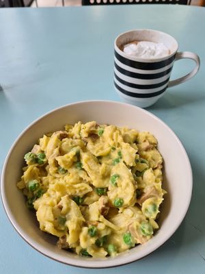 Mac and cheze bowl at Sin Carne Cantina in Matlock
