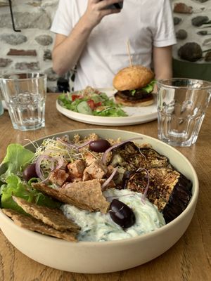   at Millefolium in Pau