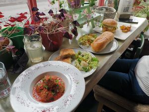 Burgers at Terradan Pub in Ankara