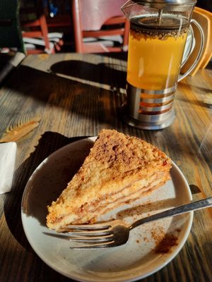 Apple cake #Veganuary at Terradan Pub in Ankara