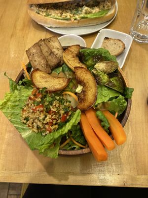 Terra bowl  at Terradan Pub in Ankara