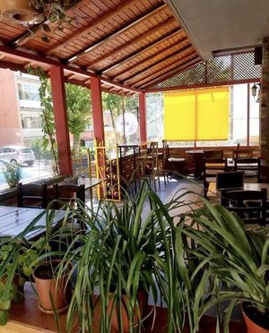 Open seating at Terradan Pub in Ankara