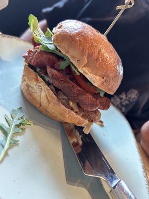 Steak Burger mit dem Steak der Marke Planted  at Le Burger in Wiener Neustadt