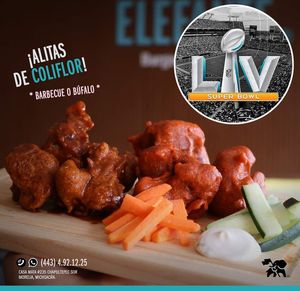 Cauliflower wings at Elefante Plant Based in Morelia