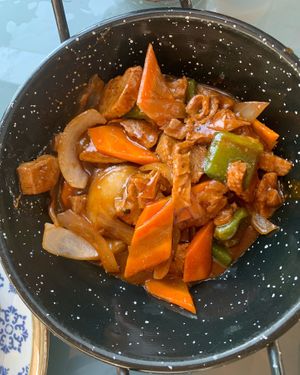Vegetal “chicken” in soy sauce at Sunset Bay in Gran Canaria