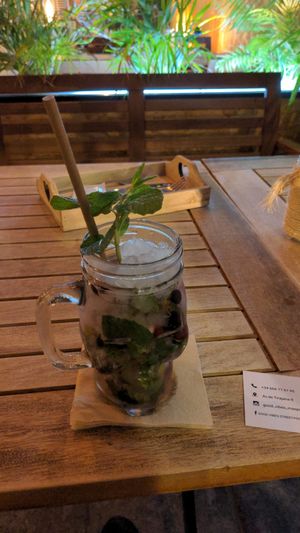 Lavender homemade lemonade at Good Vibes in Gran Canaria