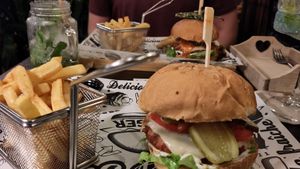 Zwei vegane Burger  at Good Vibes in Gran Canaria