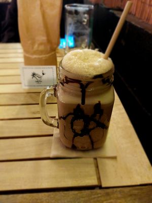 Vegan chocolate milkshake (also strawberry or banana option) at Good Vibes in Gran Canaria